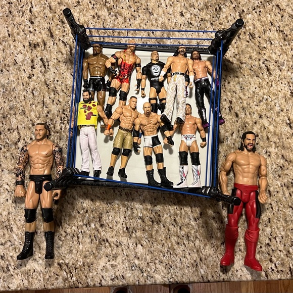 WWE Figures and Ring - Picture 11 of 11